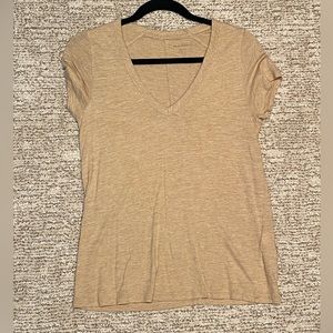 Banana Republic V Neck Slub Tee Shirt